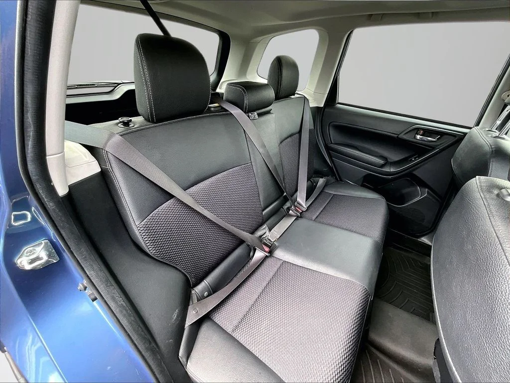 Used 2015 Blue Subaru 2.0XT Premium image 27