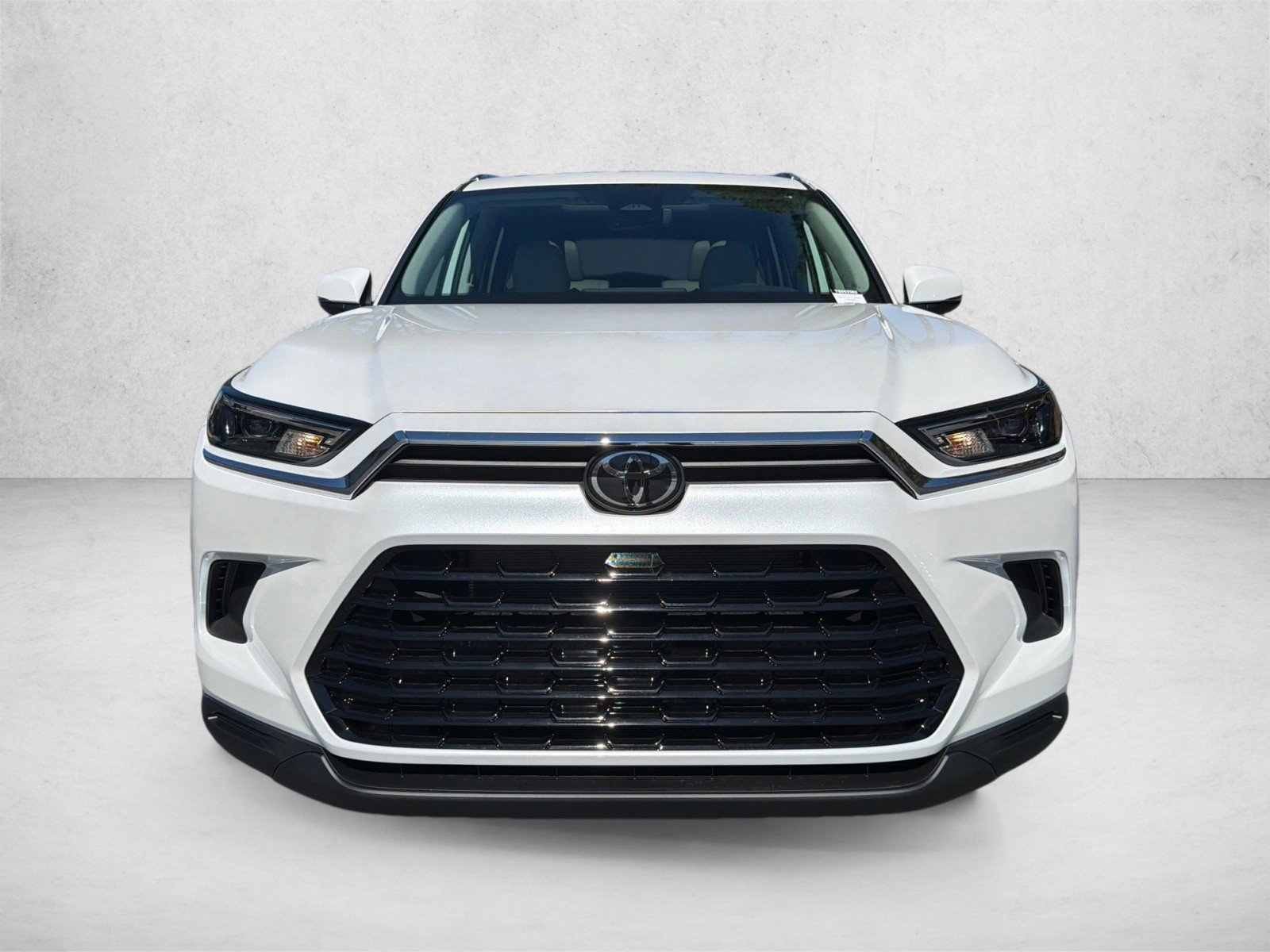 New 2026 Wind Chill Pearl Toyota XLE image 8