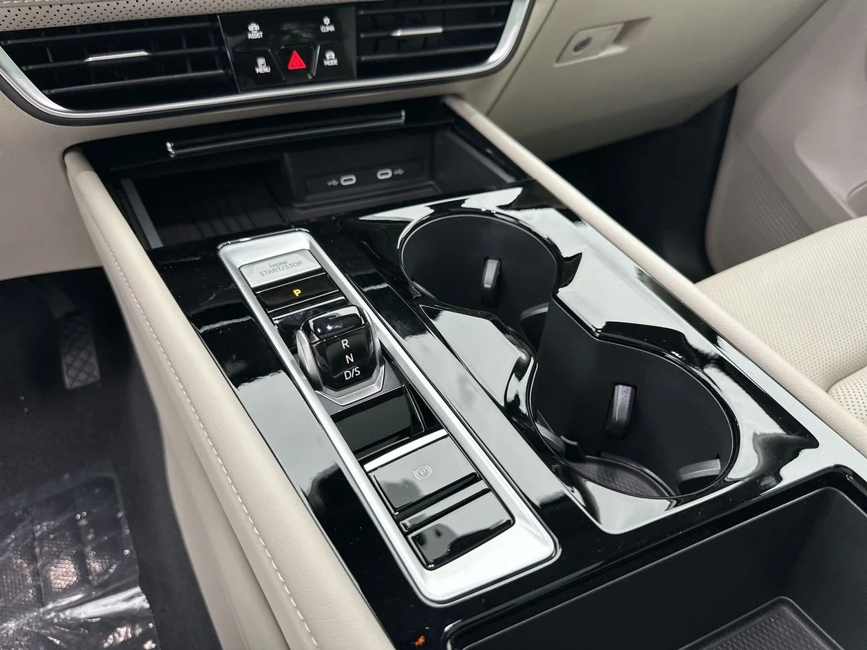 New 2026 Gray Volkswagen 2.0T SE w/Technology image 20