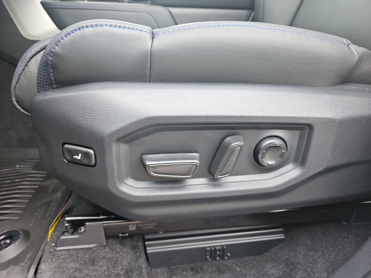 New 2026 Celestial Silver Metallic Toyota Platinum image 14