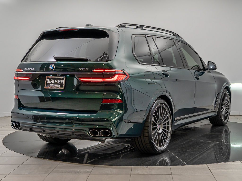 Used 2026 Alpina Green Metallic BMW ALPINA XB7 image 10