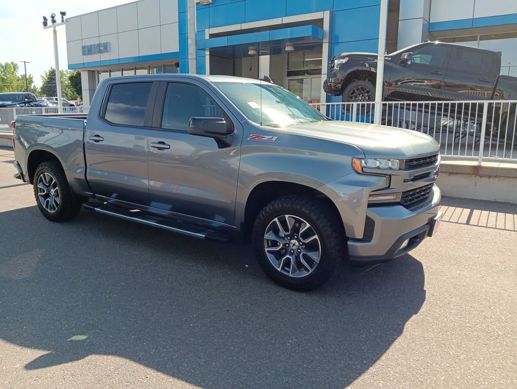 Used 2020 SATIN STEEL METALLIC Chevrolet RST image 7