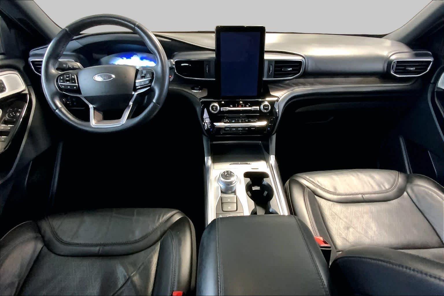 Used 2022 Carbonized Gray Ford Platinum image 14