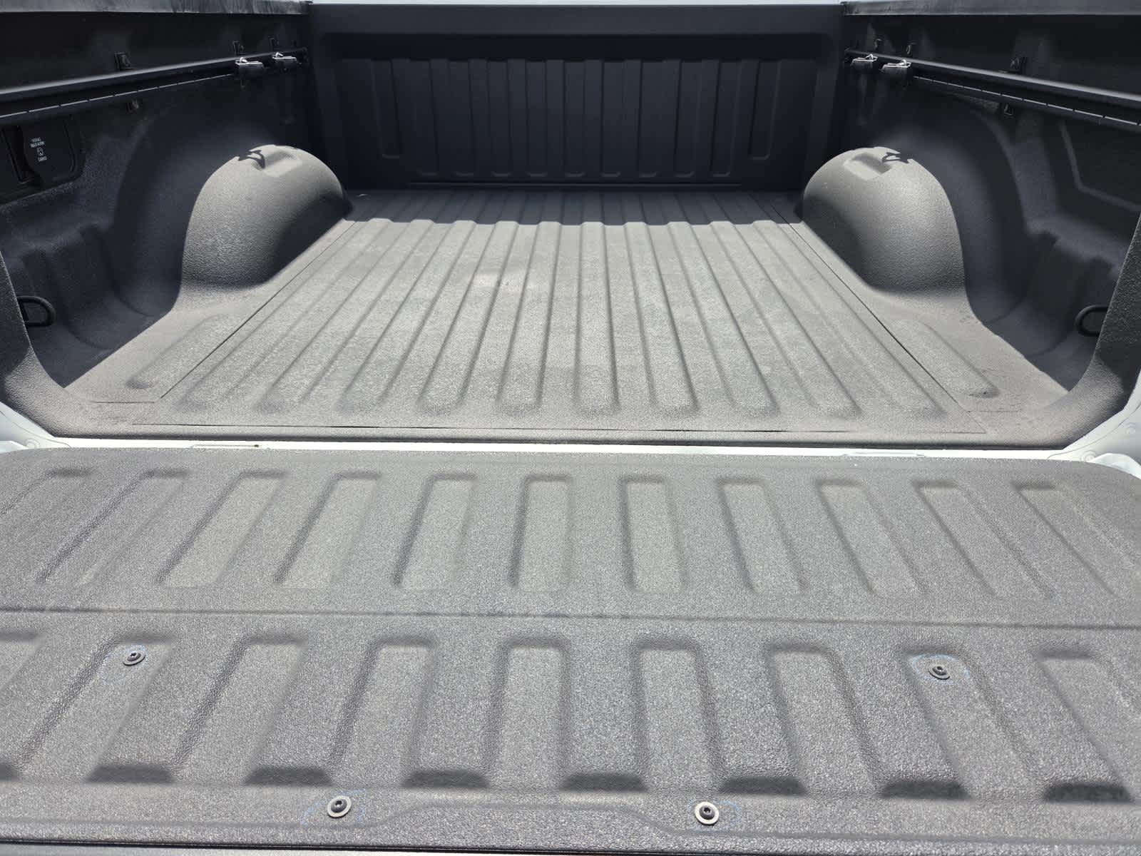 2026 RAM 1500 Express - Photo 12