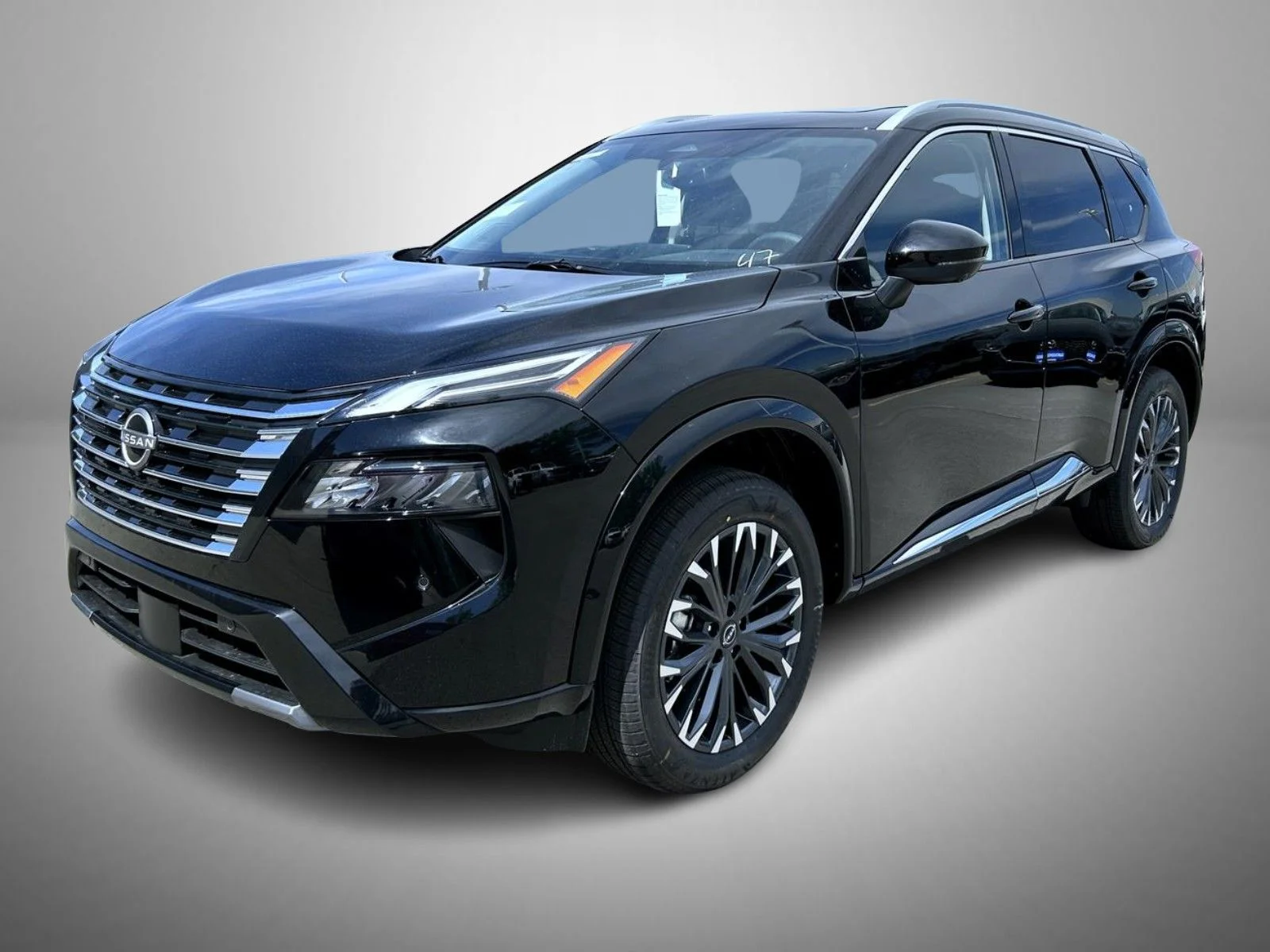 2026 Nissan Rogue Platinum AWD's photo