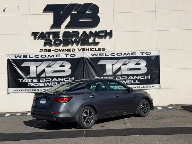 Used 2025 Gray Nissan SV image 7