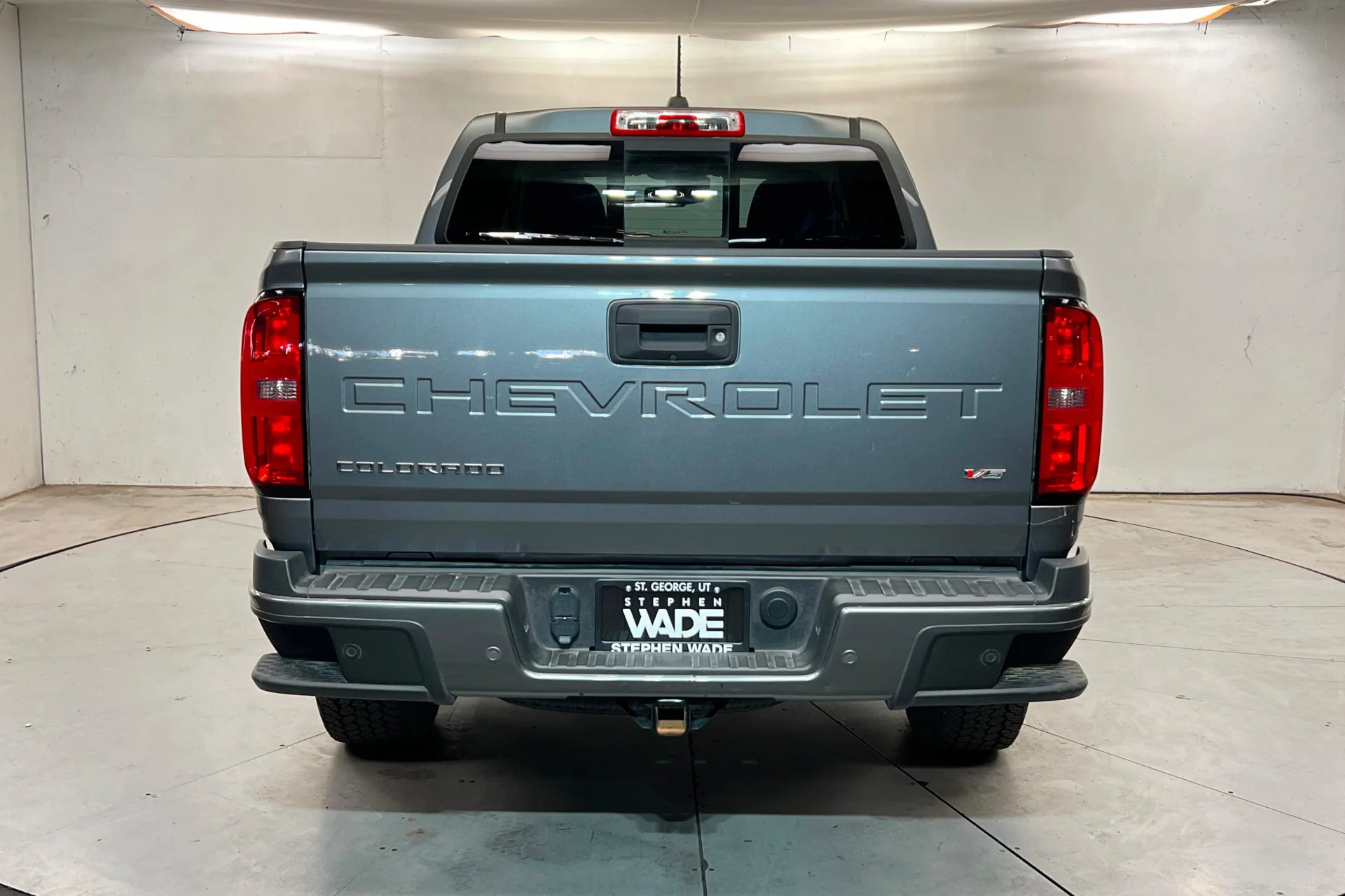 Used 2021 SATIN STEEL METALLIC Chevrolet 4WD Z71 image 4