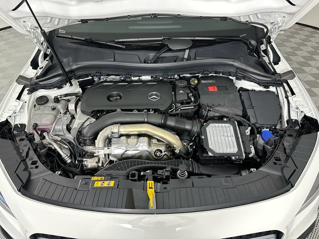 New 2026 Polar White Mercedes-Benz GLA 250 image 60