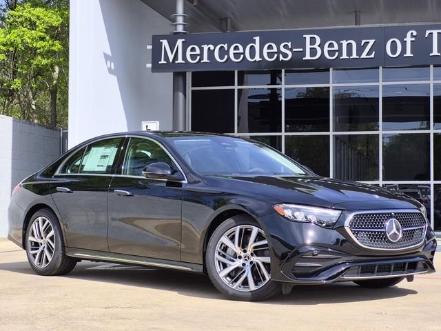 2026 Mercedes-Benz E-Class E450 4MATIC's photo