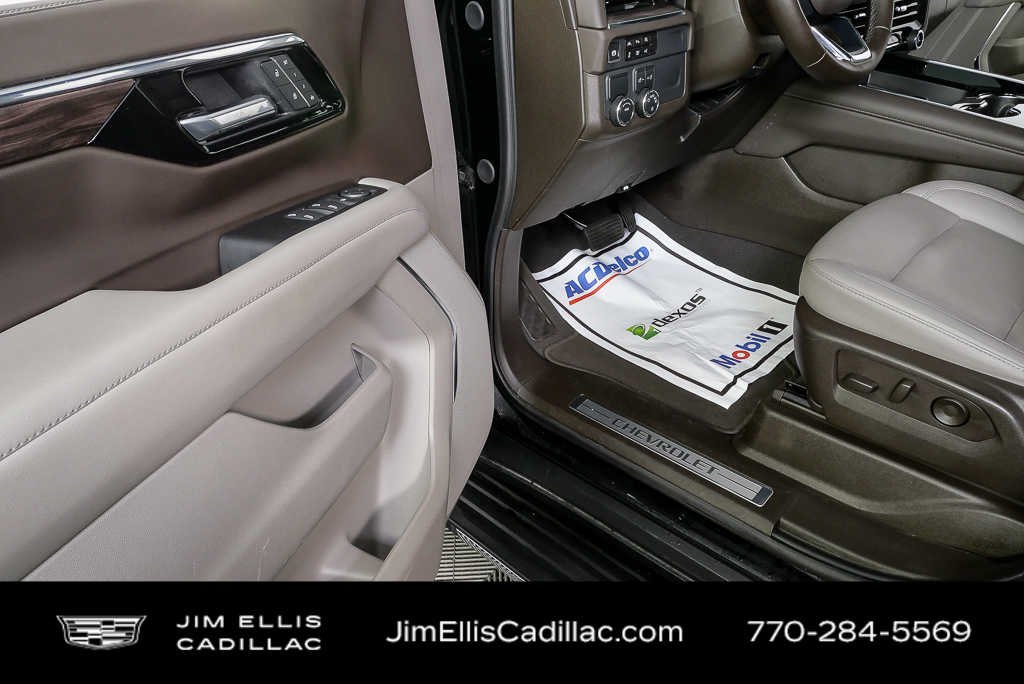 Used 2025 Black Chevrolet LT image 7