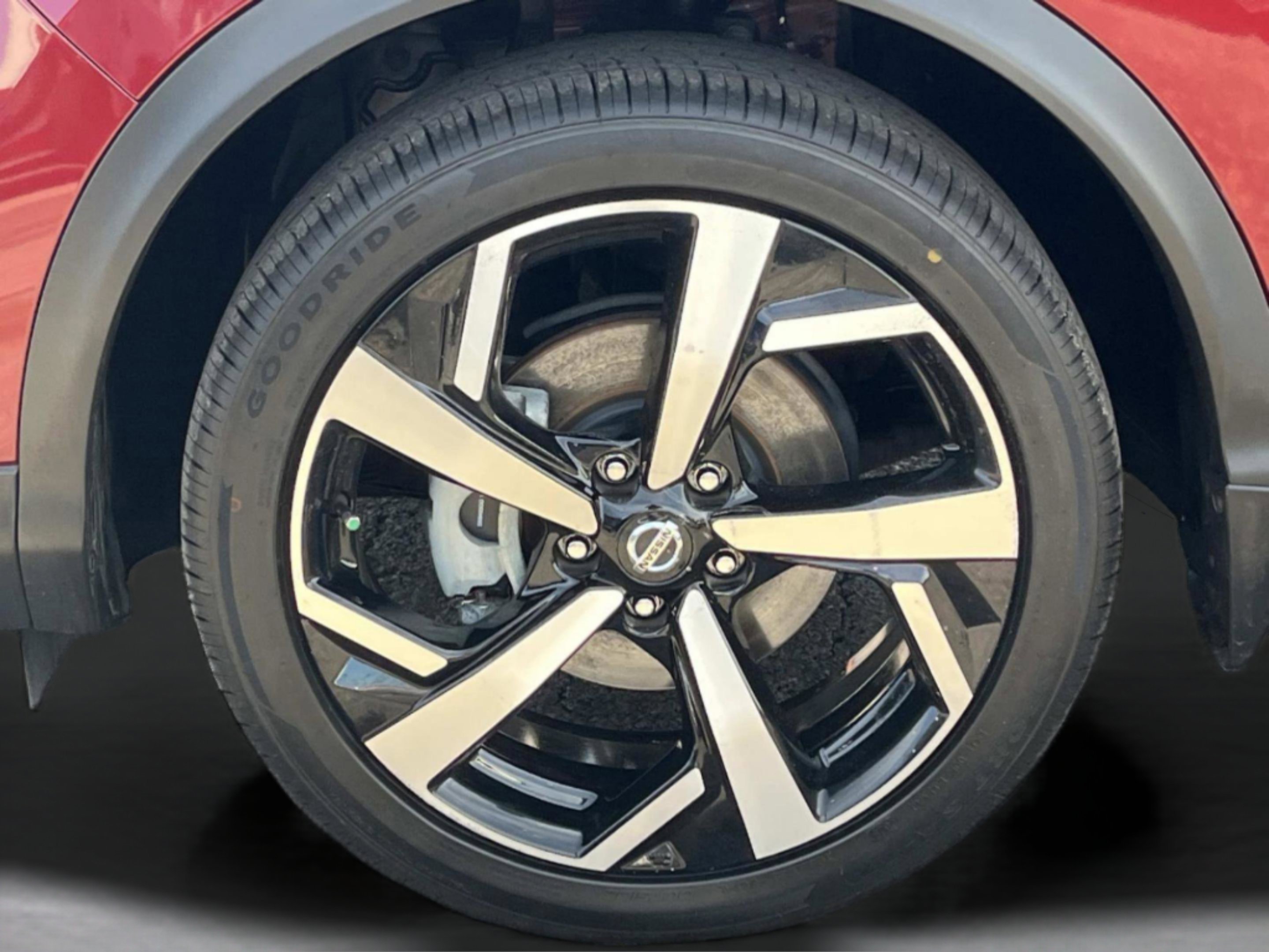 Used 2021 Scarlet Ember Tintcoat Nissan SL image 38