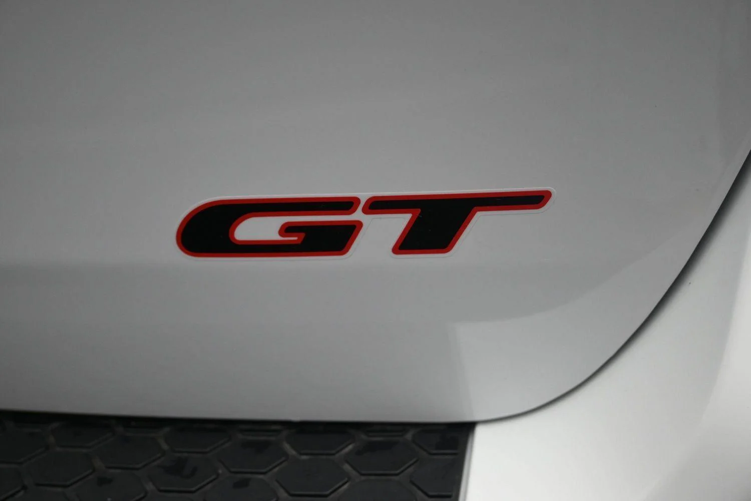 New 2026 White Knuckle Clear-Coat Exterior Paint Dodge GT Plus HEMI V8 image 15