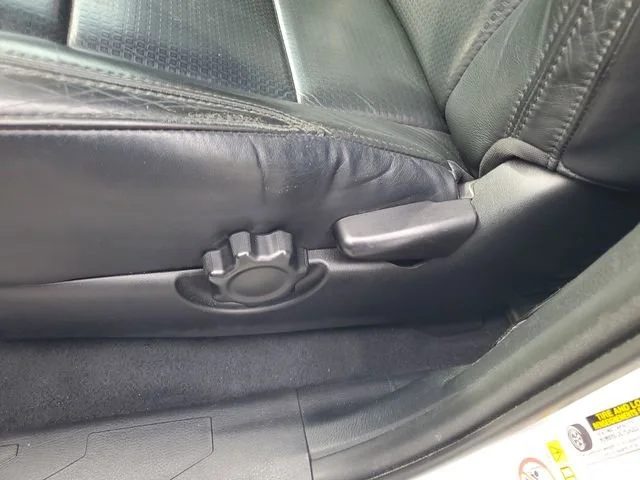 Used 2018 Super White Toyota SR5 image 7