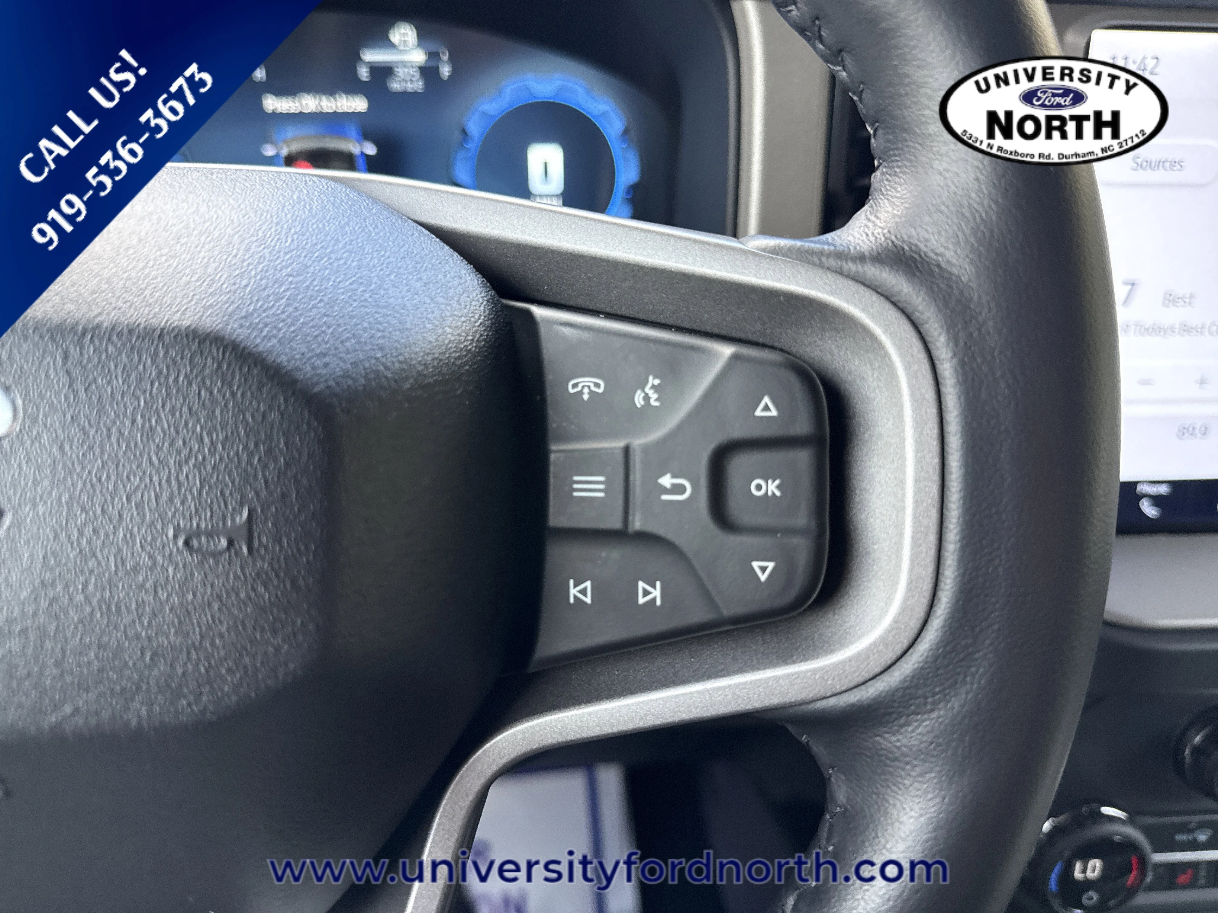 Used 2025 Green Metallic Ford Outer Banks image 21