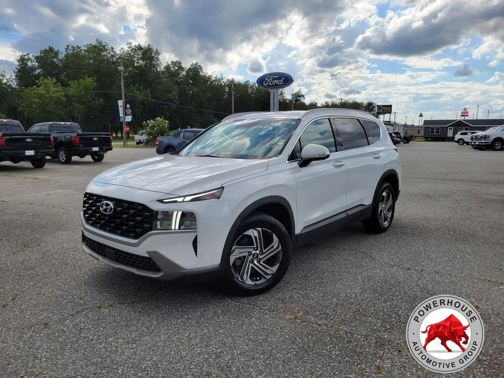 Used 2023 White Hyundai SEL image 2