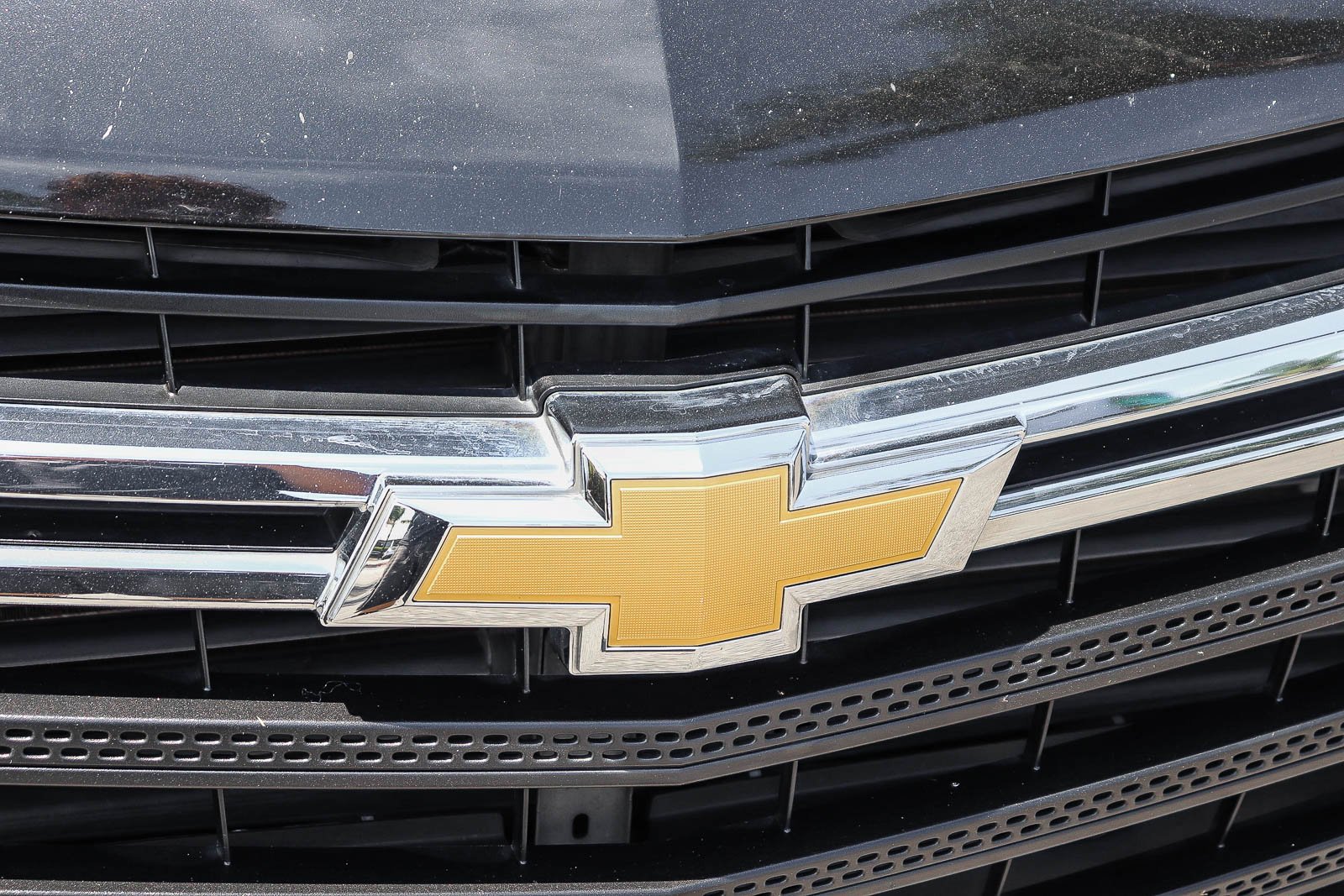 Used 2019 Mosaic Black Metallic Chevrolet LS image 4