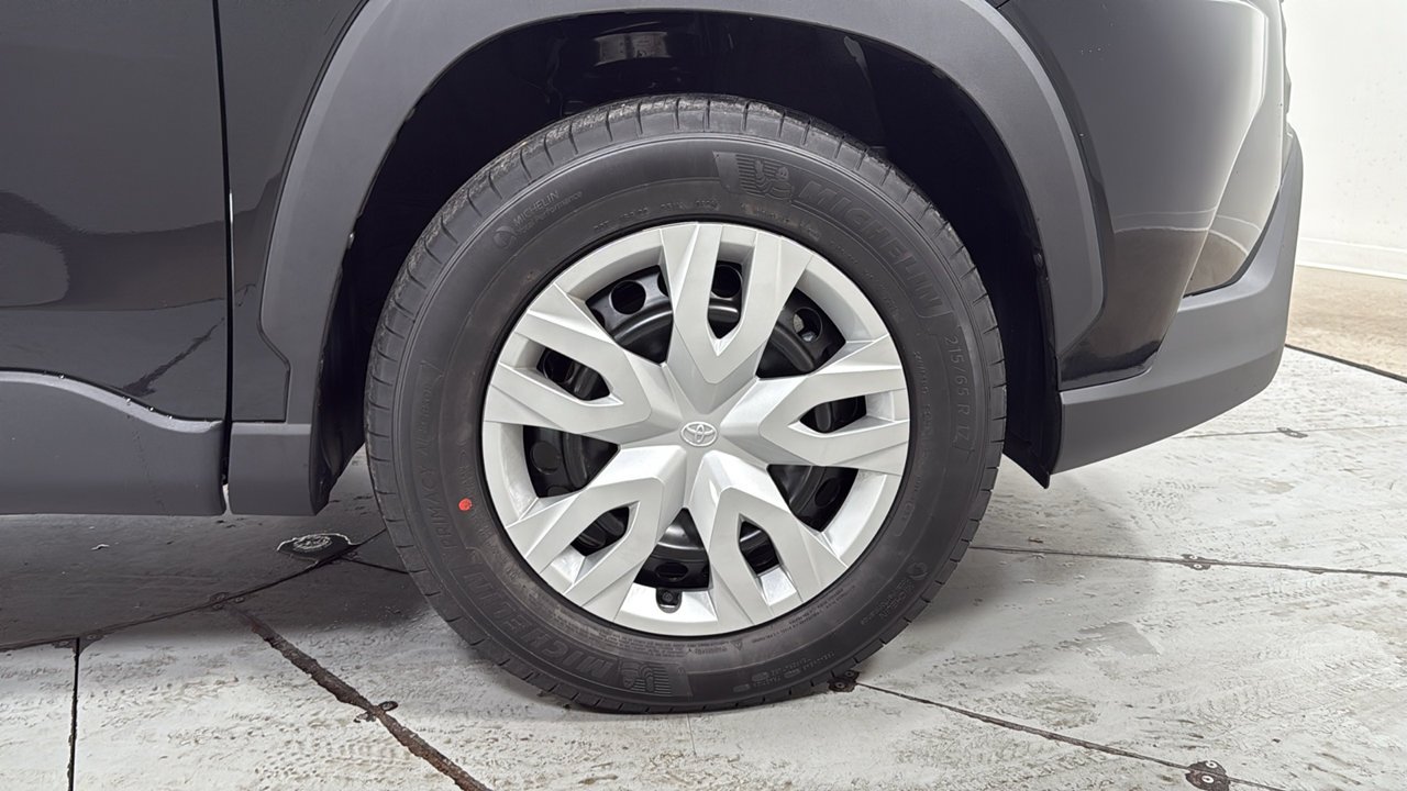 2026 Toyota Corolla Cross L - Photo 21