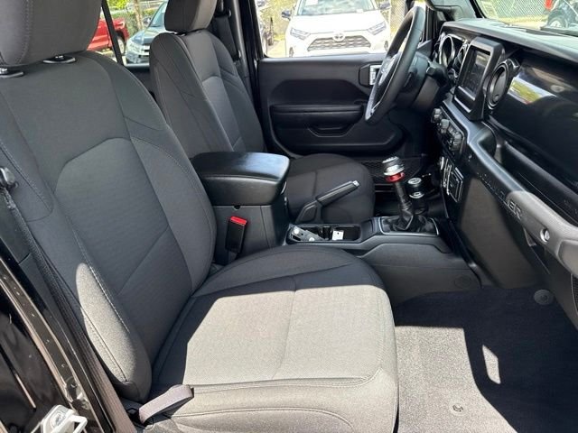 2023 Jeep Wrangler 4-Door Altitude - Photo 22