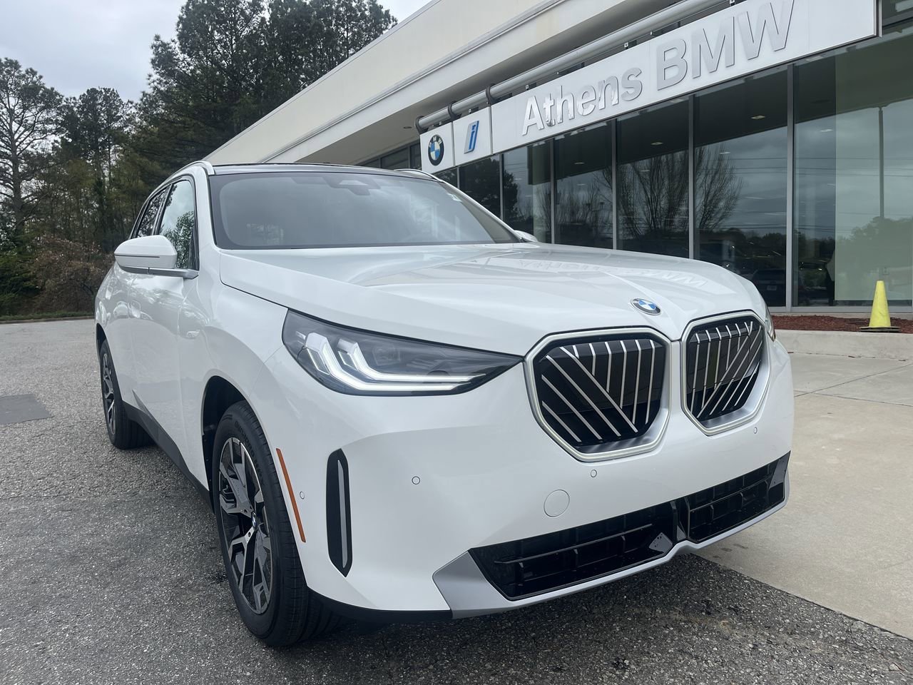 2026 BMW X3 30 XDRIVE's photo