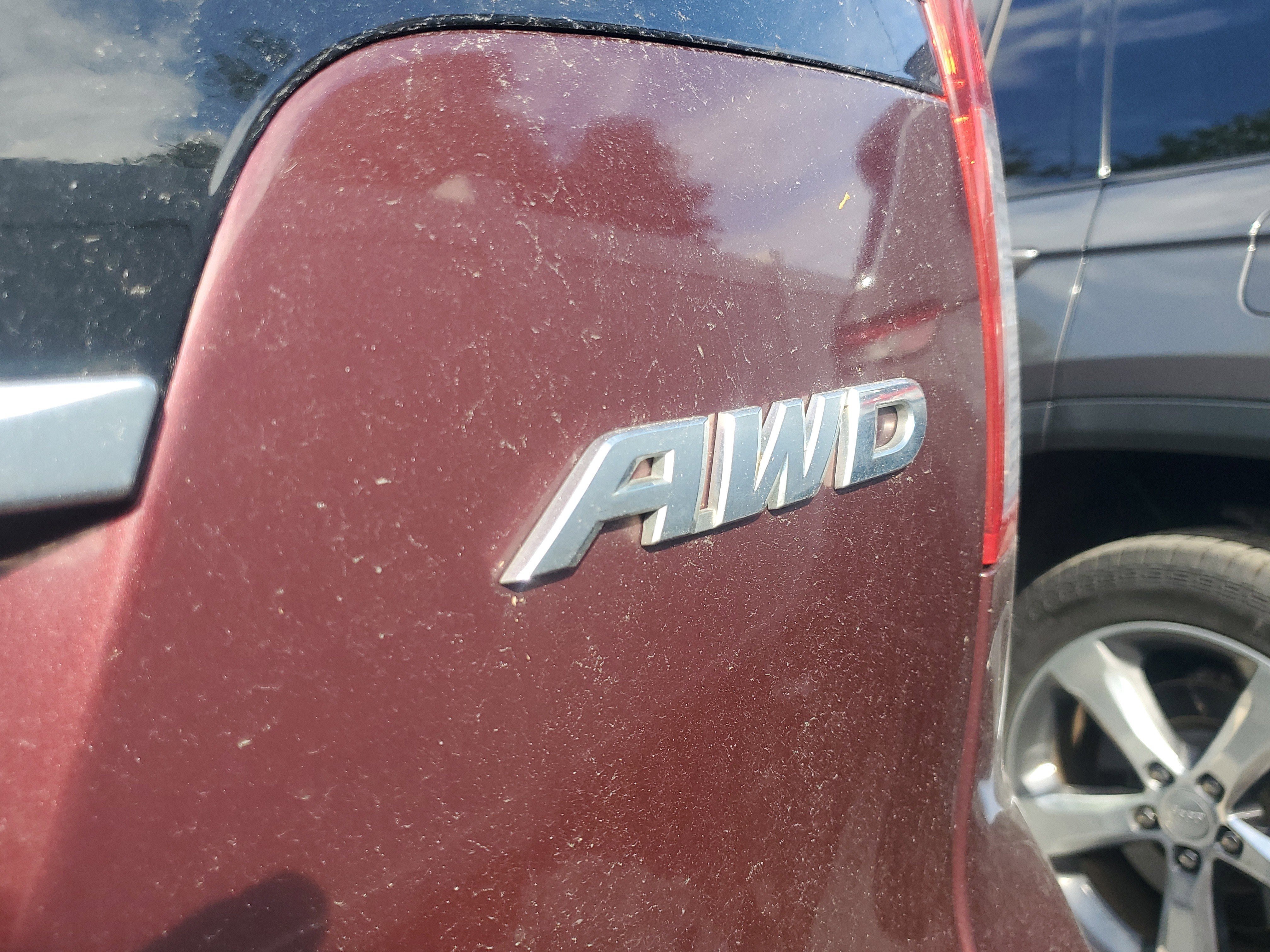 Used 2013 Red Honda LX image 6