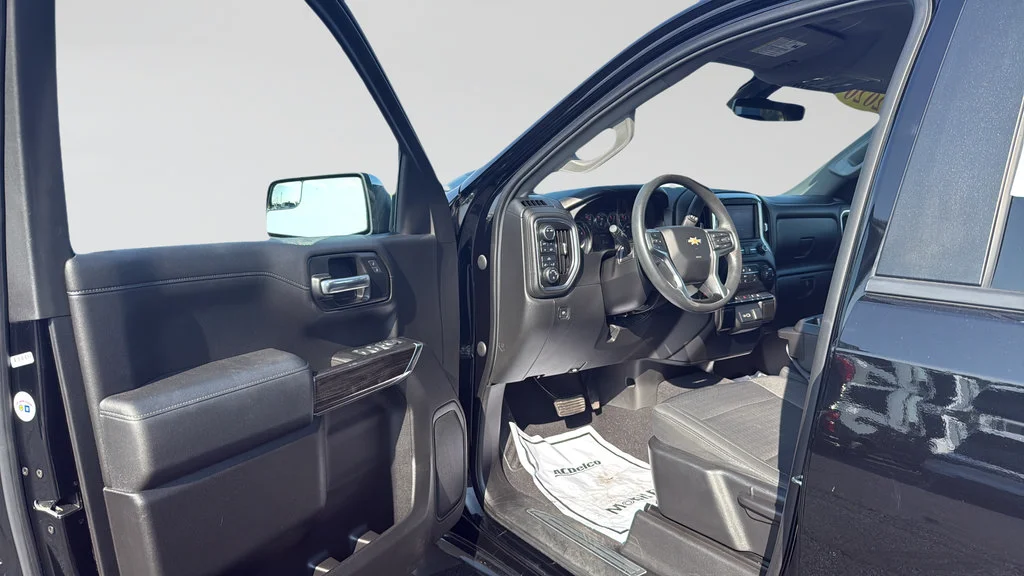 2020 Chevrolet Silverado 1500 LT - Photo 24