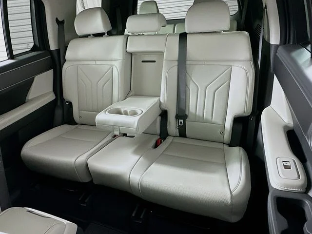 New 2026 Hyundai SANTA FE SEL