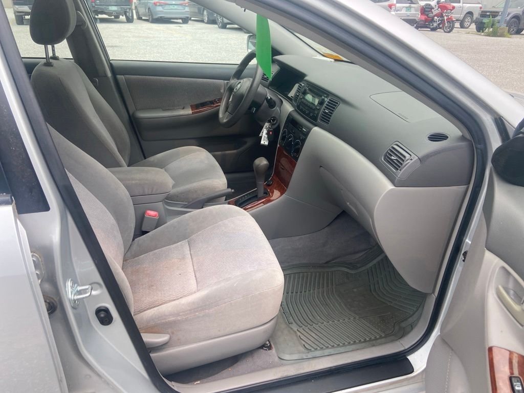 Used 2006 Silver Toyota CE image 7