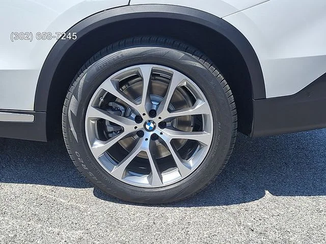New 2026 Mineral White Metallic BMW xDrive50e image 8
