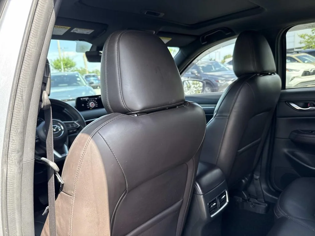 Used 2019 Silver Mazda Signature image 14