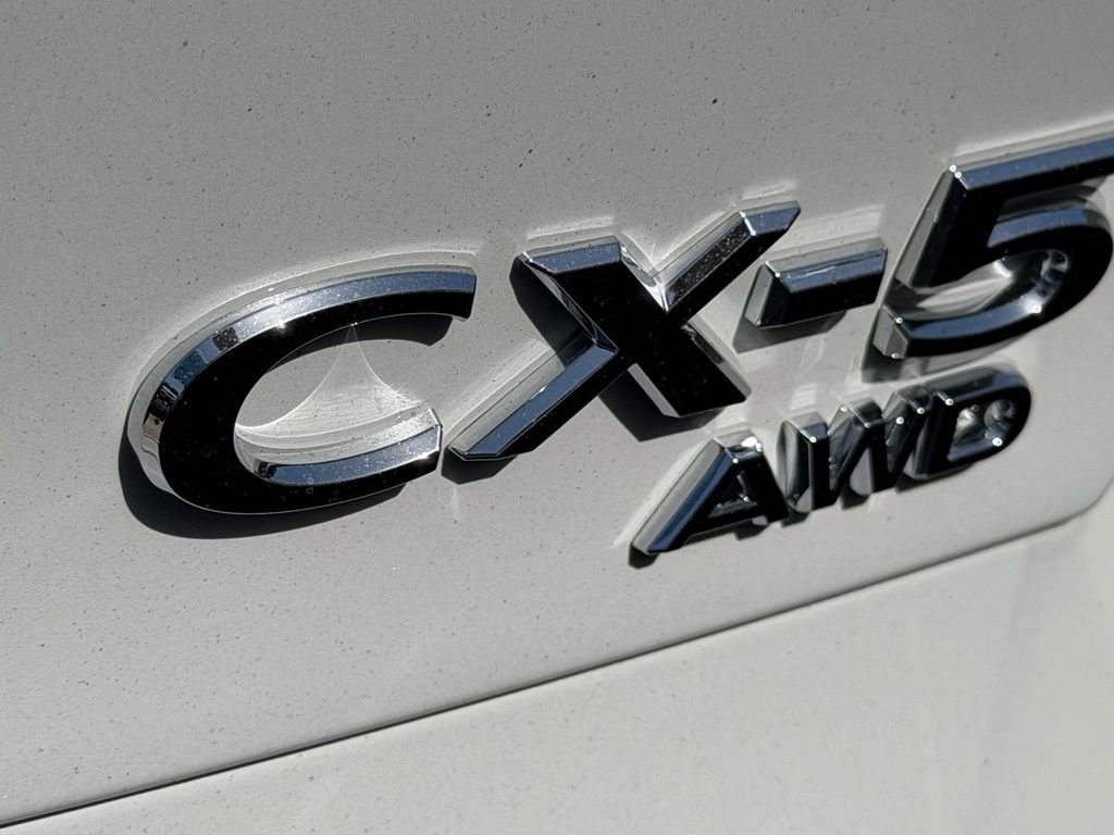New 2026 Rhodium White Metallic Mazda 2.5 S Select AWD image 8