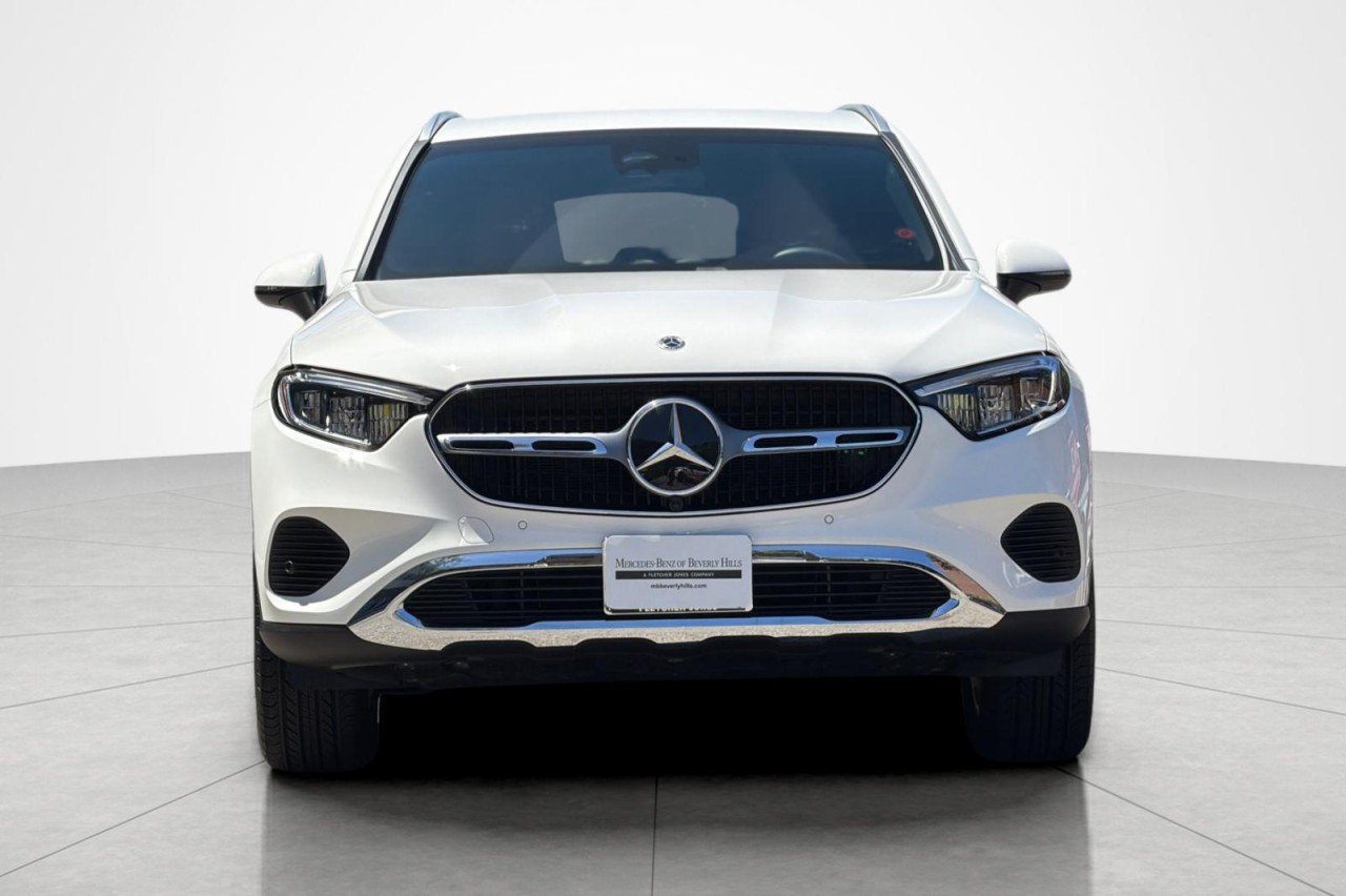 Used 2026 Polar White Mercedes-Benz GLC 300 image 8