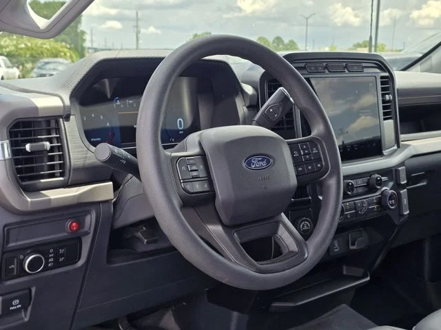 Used 2024 Oxford White Ford XL image 20