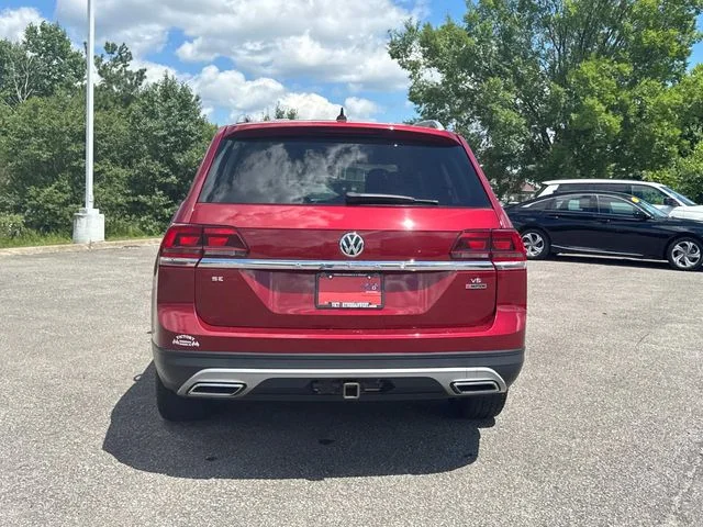 Used 2019 Red Volkswagen 3.6L V6 SE image 6