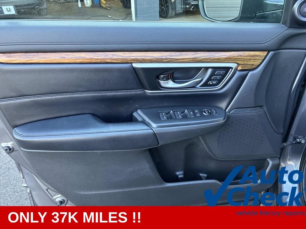 Used 2018 Black Honda EX-L image 21