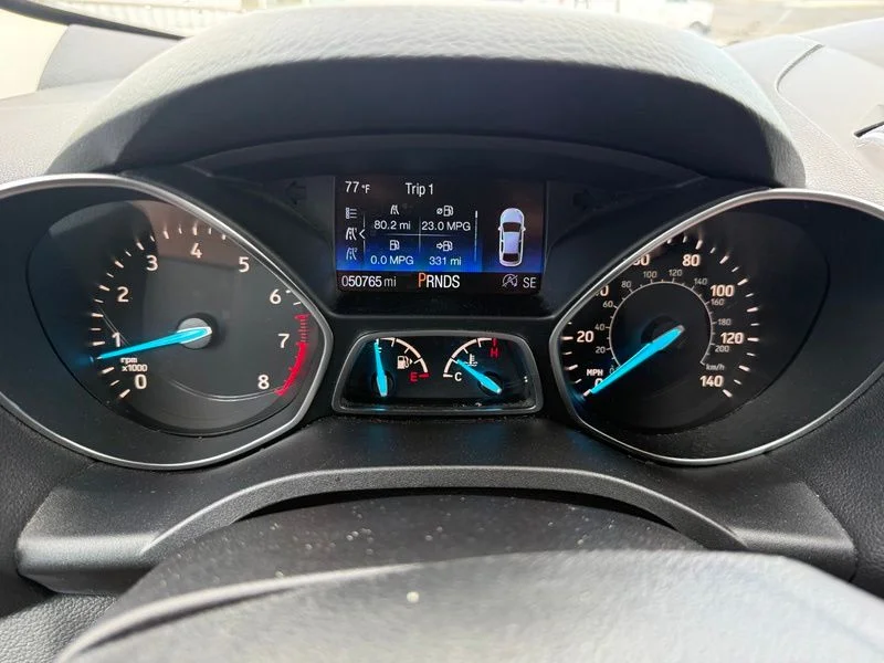 Used 2019 Black Ford SE image 11