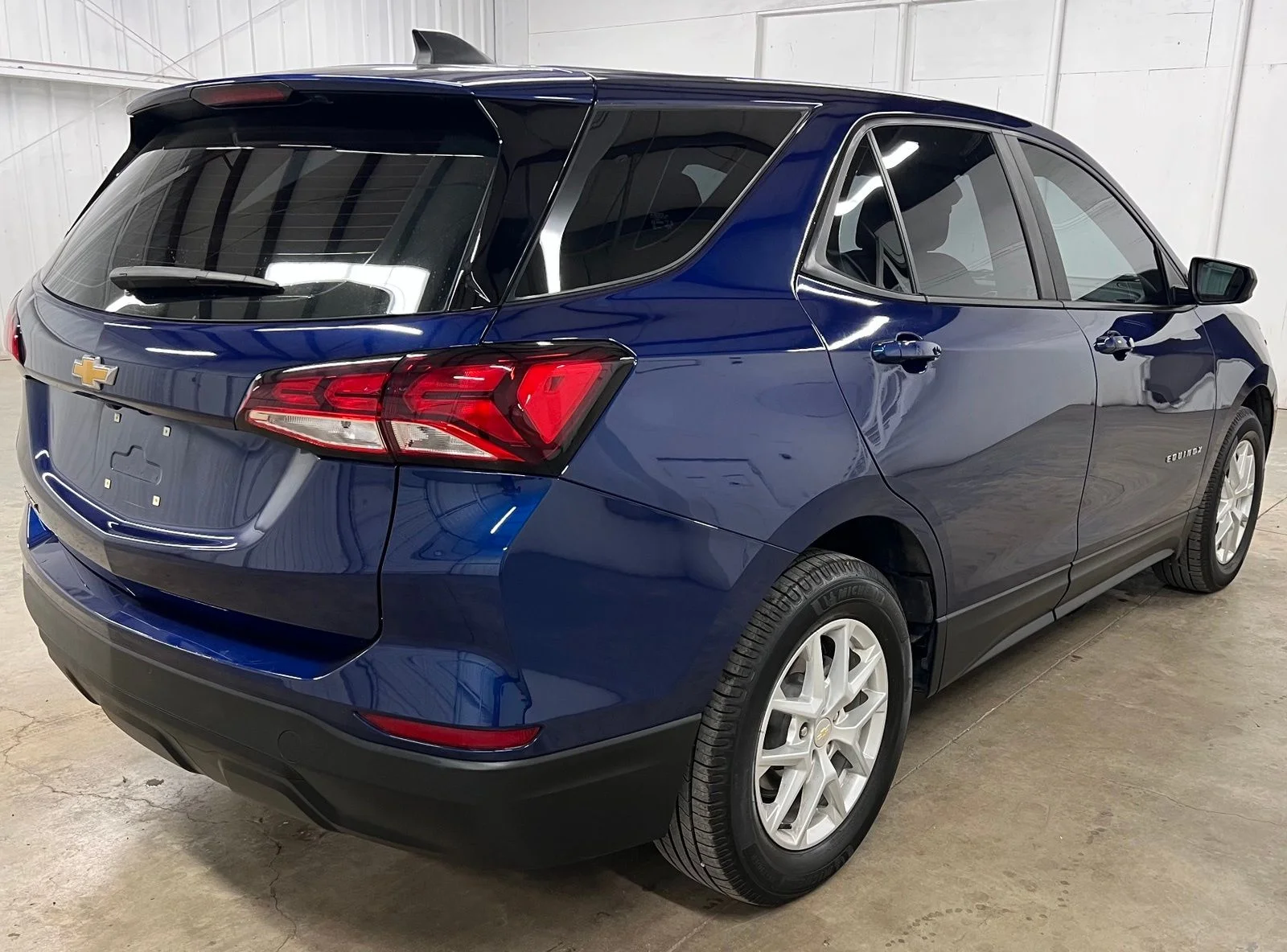 Used 2023 Blue Chevrolet LS image 6