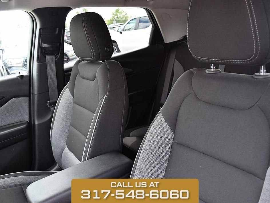 2025 Chevrolet Trailblazer LT - Photo 17
