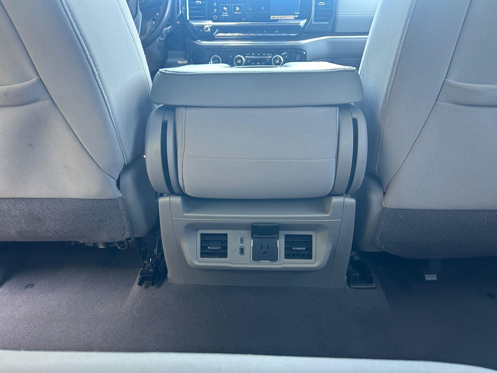 Used 2024 Summit White GMC SLE image 17