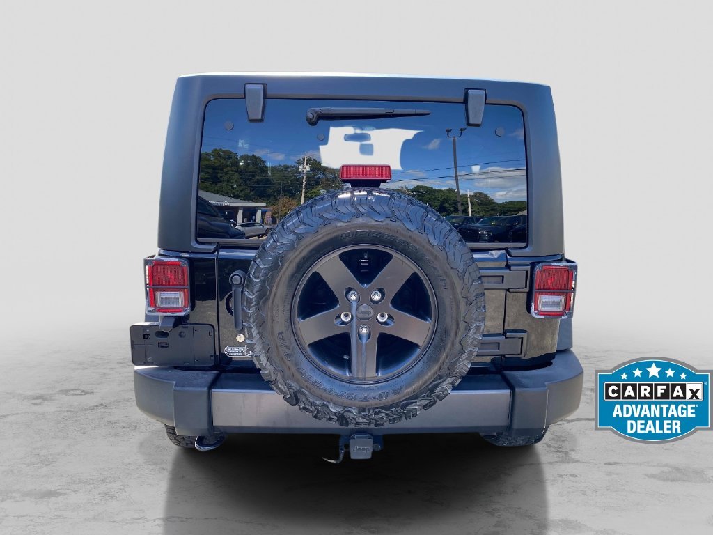 Used 2017 Black Jeep Unlimited Sport image 4