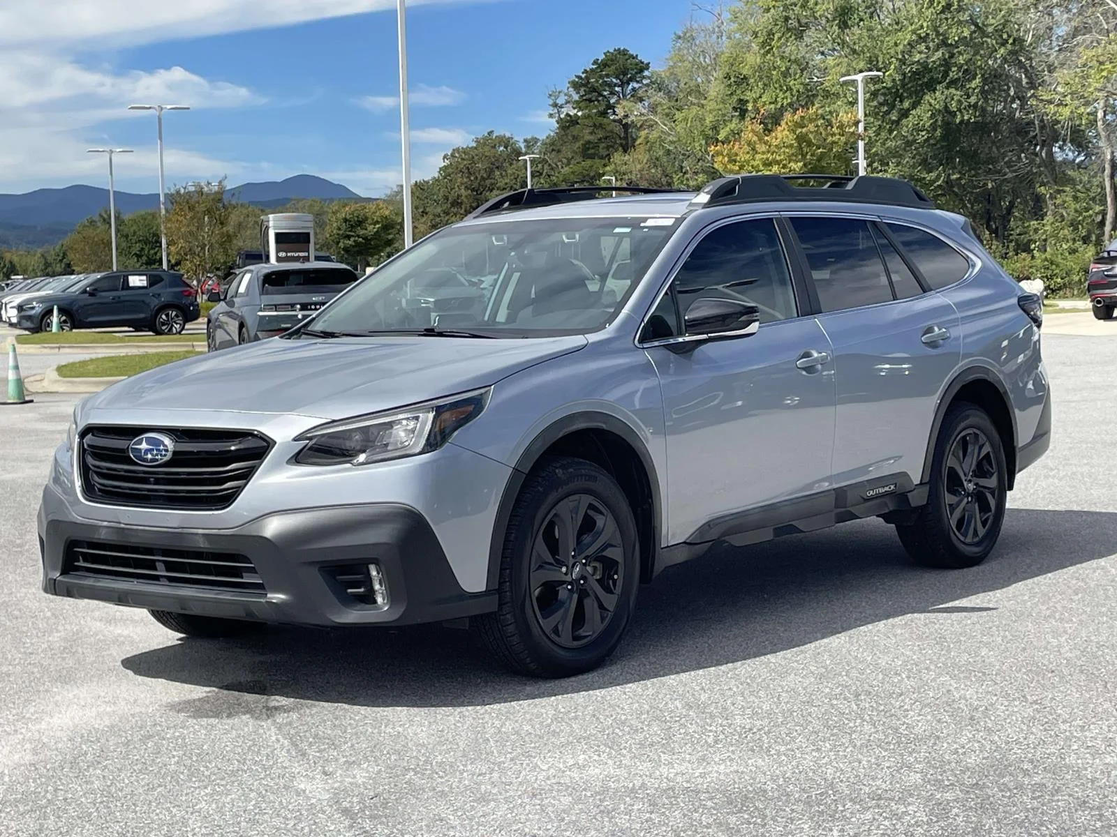 Used 2020 Ice Silver Metallic Subaru Onyx Edition XT image 23