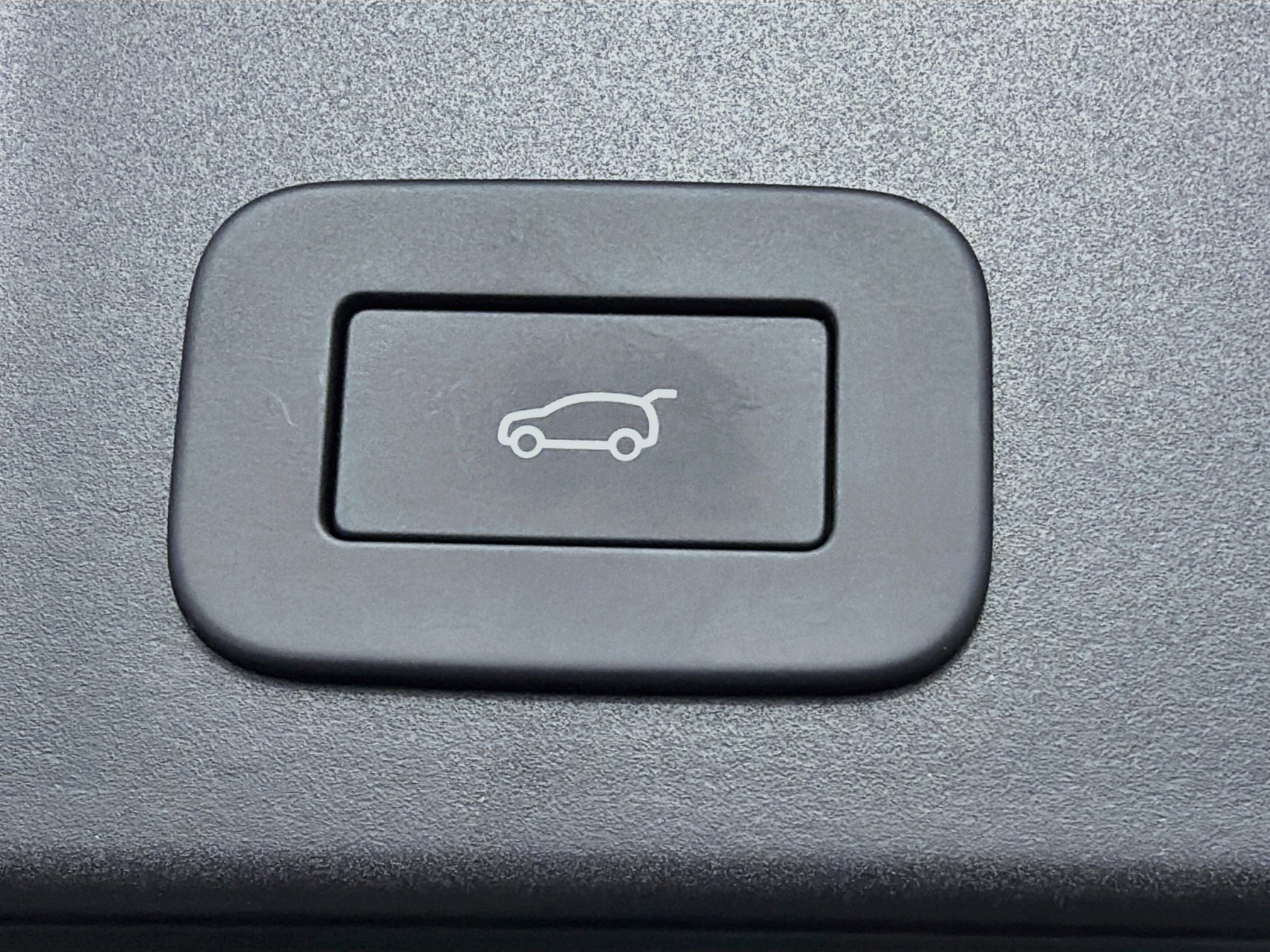 New 2026 Fuji White Land Rover Core S image 13