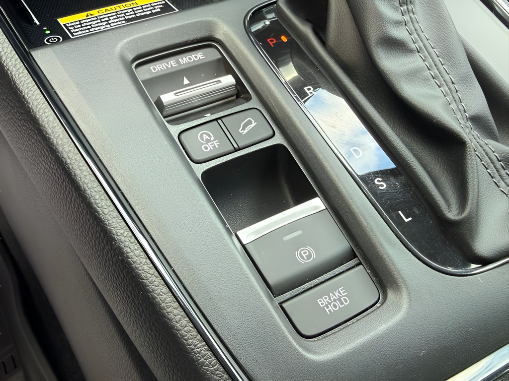 Used 2024 Gray Honda EX-L image 31