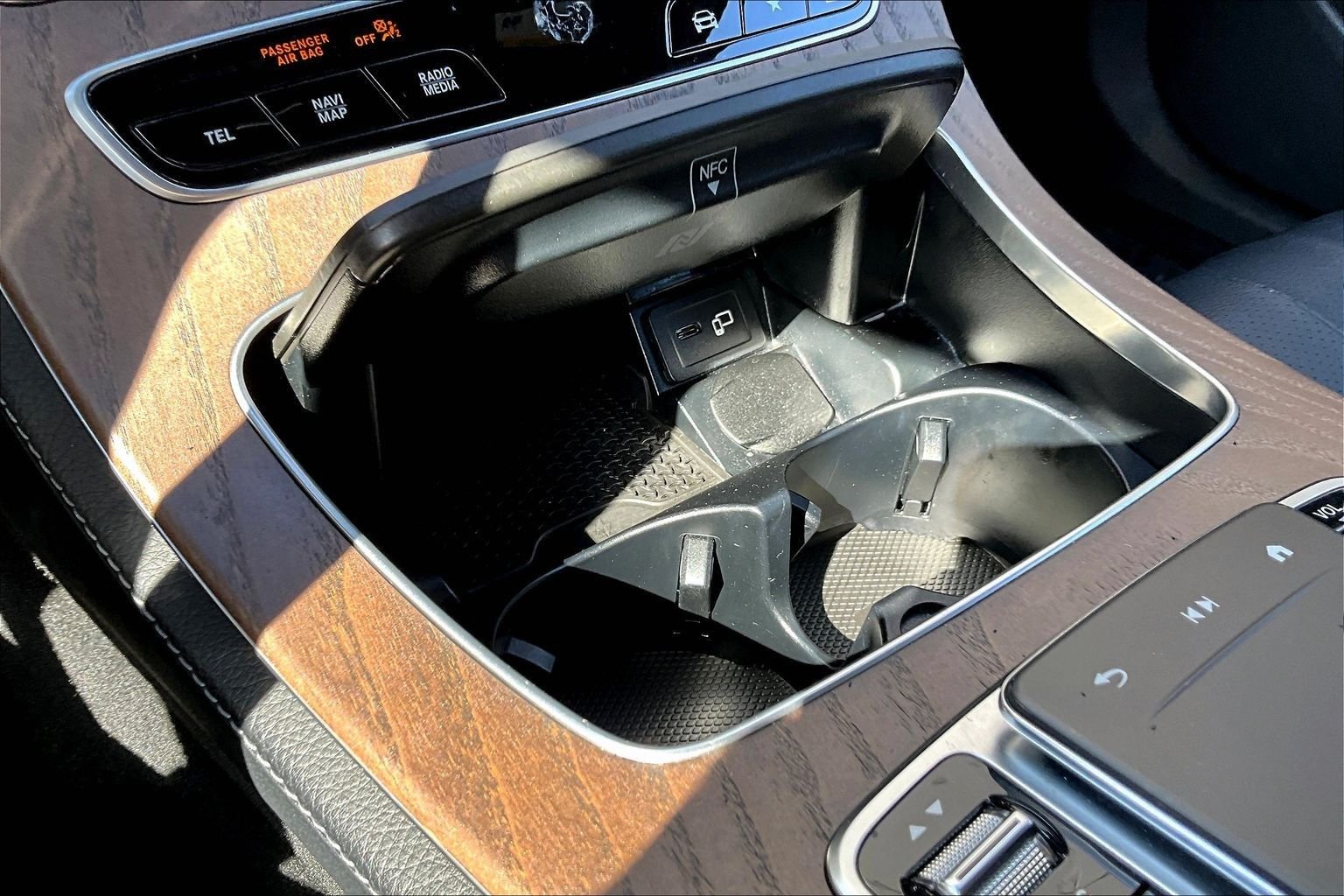 Used 2023 Black Mercedes-Benz E 350 image 33
