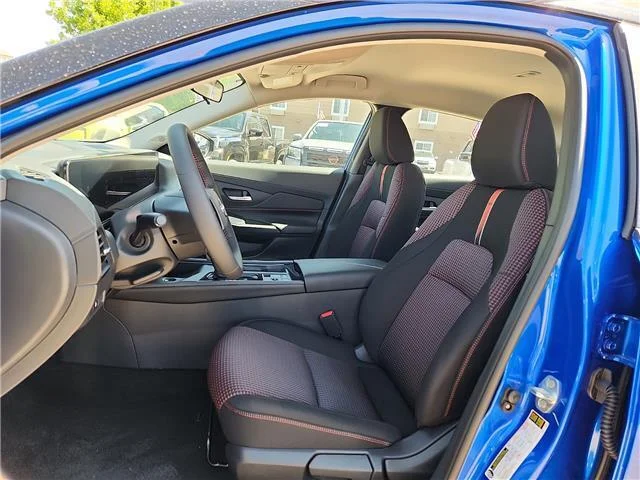 New 2026 XGZ 2T BLU Black Nissan SR Sedan image 9