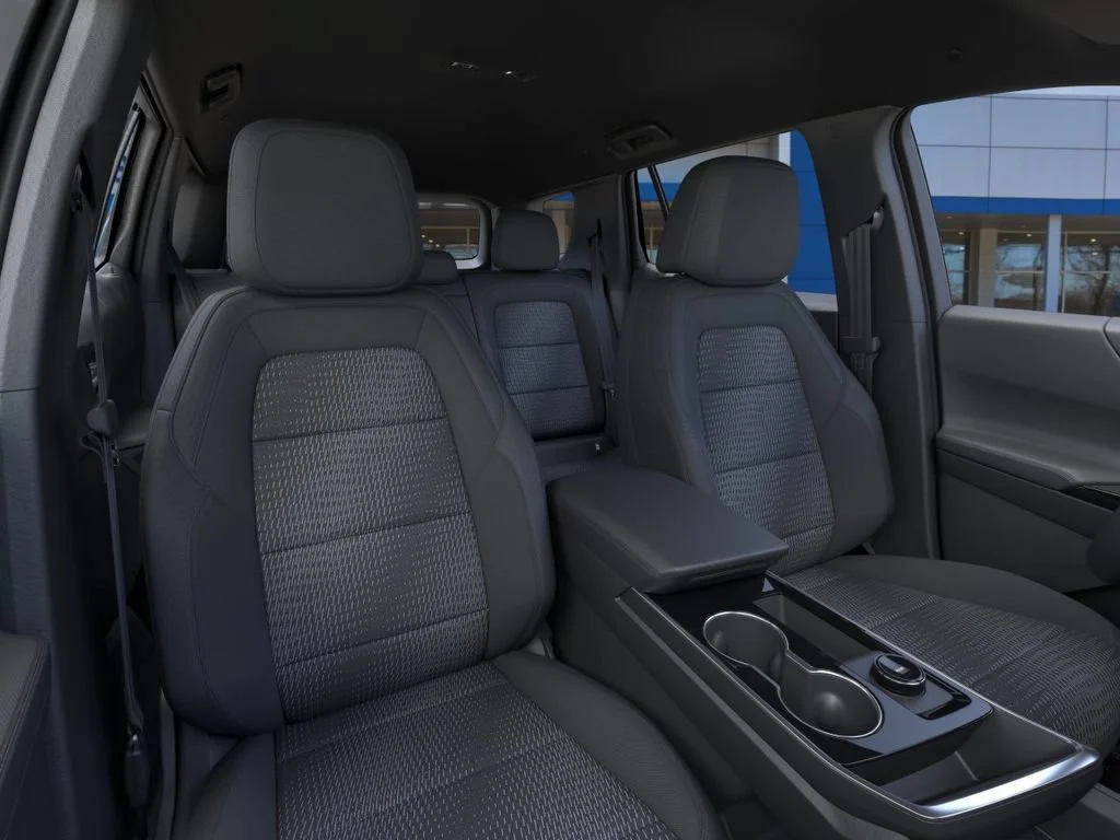 2027 Chevrolet Equinox LT - Photo 21