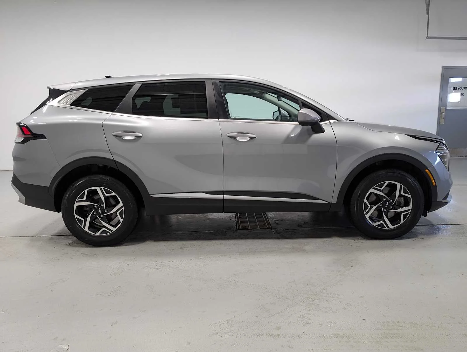 Used 2024 Steel Gray Kia LX image 7