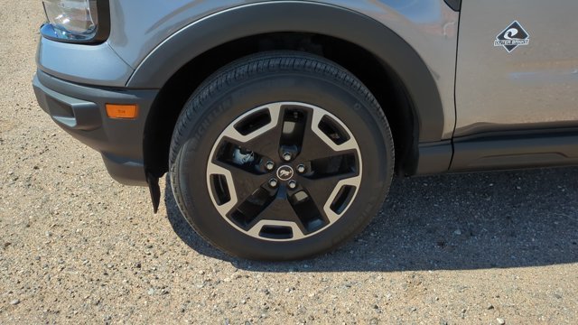 Certified Used 2023 Gray Metallic Ford Outer Banks image 43