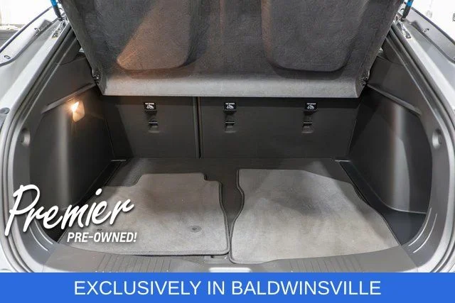 Used 2025 Gray Buick Preferred image 9