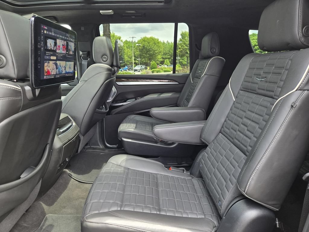 Certified Used 2025 Black Raven Cadillac Sport Platinum image 22