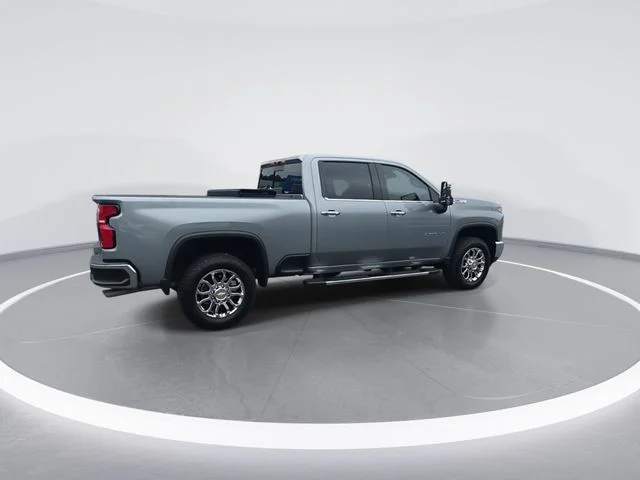 Used 2026 Gray Chevrolet LTZ image 8